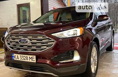 Ford Edge  2021