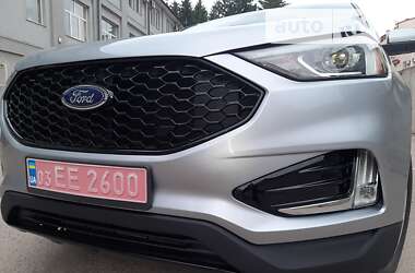 Ford Edge  2020