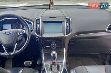 Ford Edge  2015