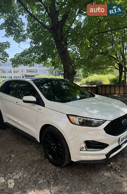 Ford Edge  2020
