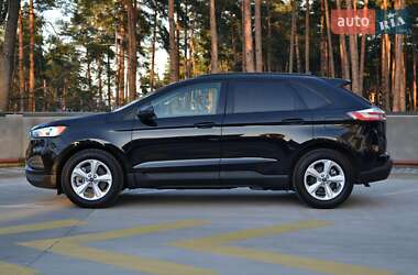 Ford Edge  2021
