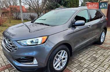 Ford Edge  2021