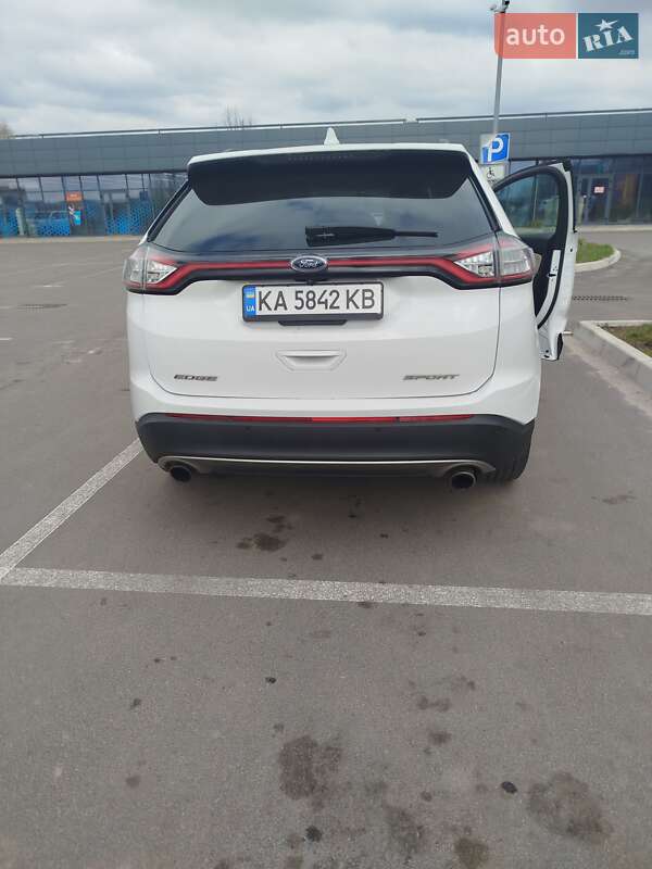 Позашляховик / Кросовер Ford Edge 2016 в Києві