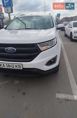 Позашляховик / Кросовер Ford Edge 2016 в Києві