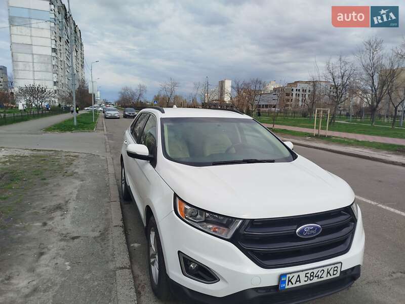 Позашляховик / Кросовер Ford Edge 2016 в Києві