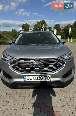 Ford Edge  2021