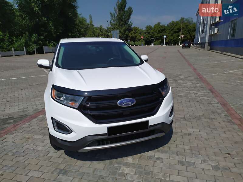 Внедорожник / Кроссовер Ford Edge 2015 в Кривом Роге