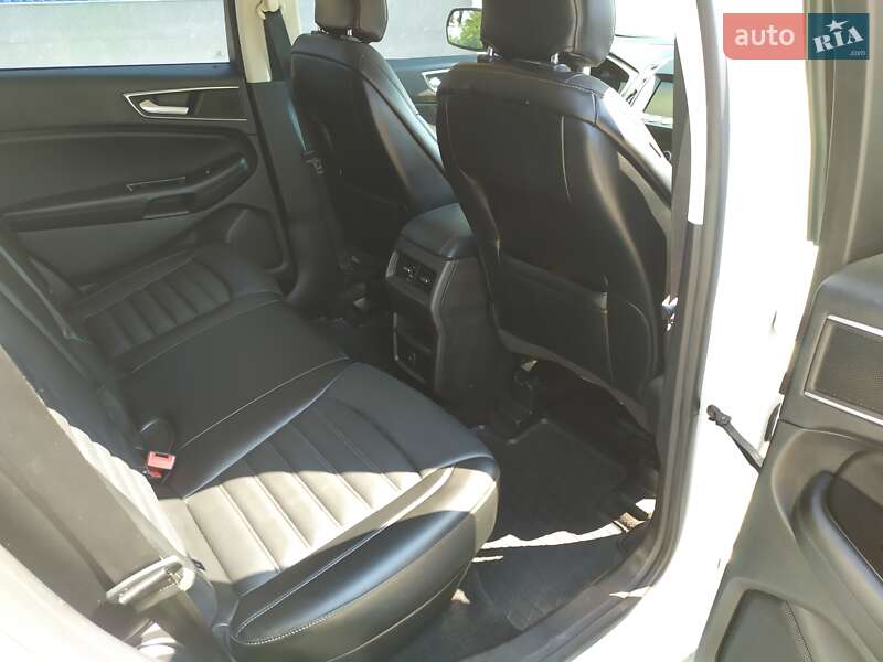 Внедорожник / Кроссовер Ford Edge 2015 в Кривом Роге