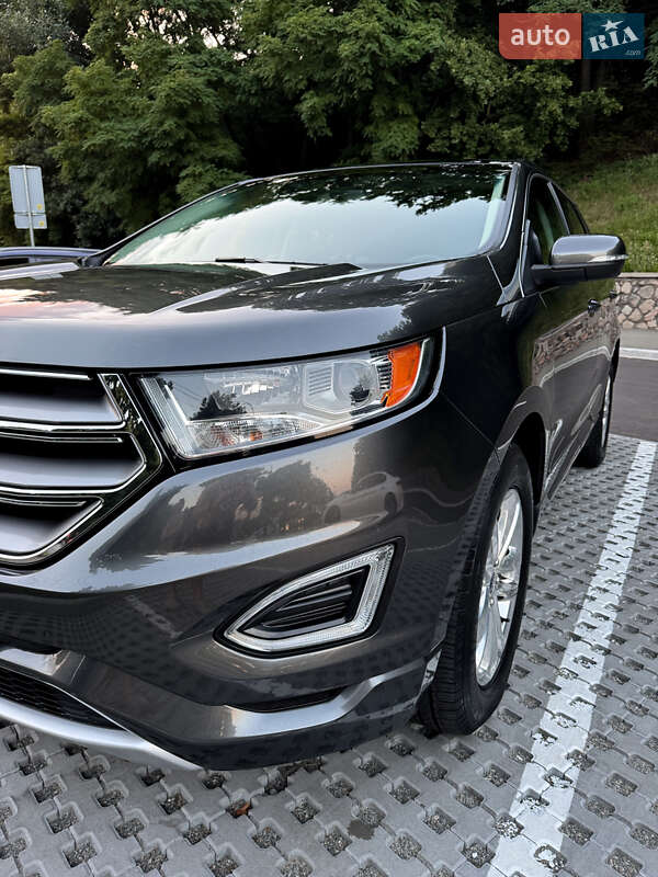 Позашляховик / Кросовер Ford Edge 2016 в Києві