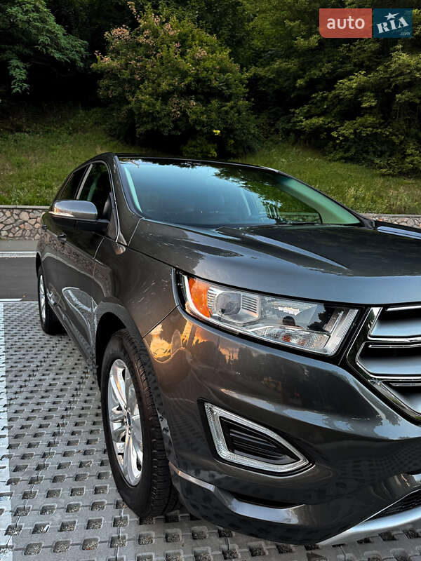 Позашляховик / Кросовер Ford Edge 2016 в Києві
