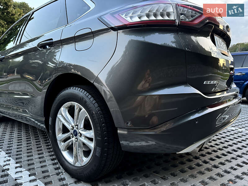 Позашляховик / Кросовер Ford Edge 2016 в Києві