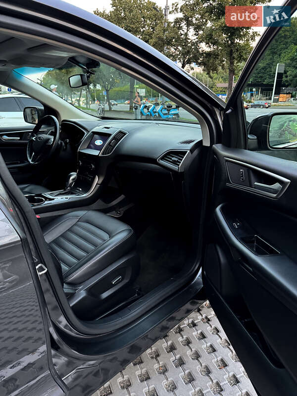 Позашляховик / Кросовер Ford Edge 2016 в Києві