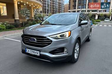 Ford Edge  2021