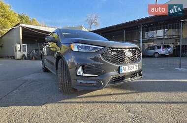 Ford Edge  2021