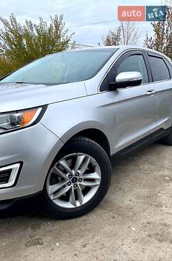 Ford Edge  2015