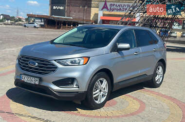 Ford Edge  2021