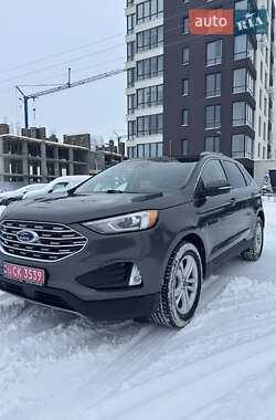 Ford Edge  2020
