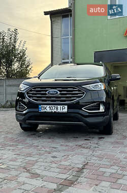 Внедорожник / Кроссовер Ford Edge 2019 в Хмельницком