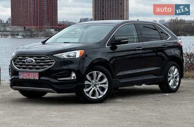 Ford Edge  2021