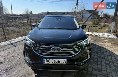 Ford Edge  2021