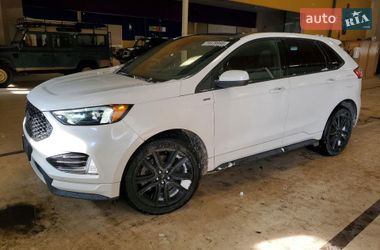 Ford Edge  2021