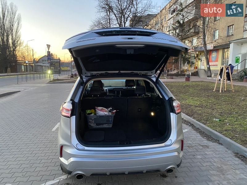 Внедорожник / Кроссовер Ford Edge 2019 в Могилев-Подольске