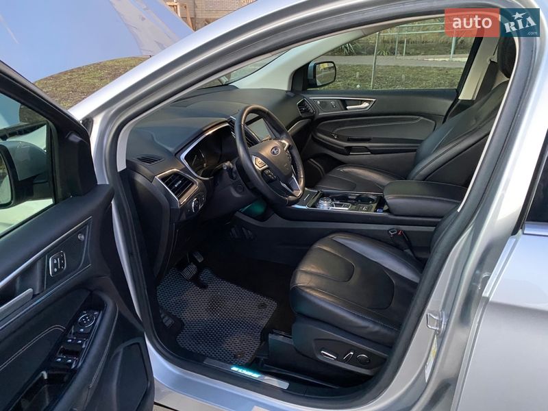 Внедорожник / Кроссовер Ford Edge 2019 в Могилев-Подольске