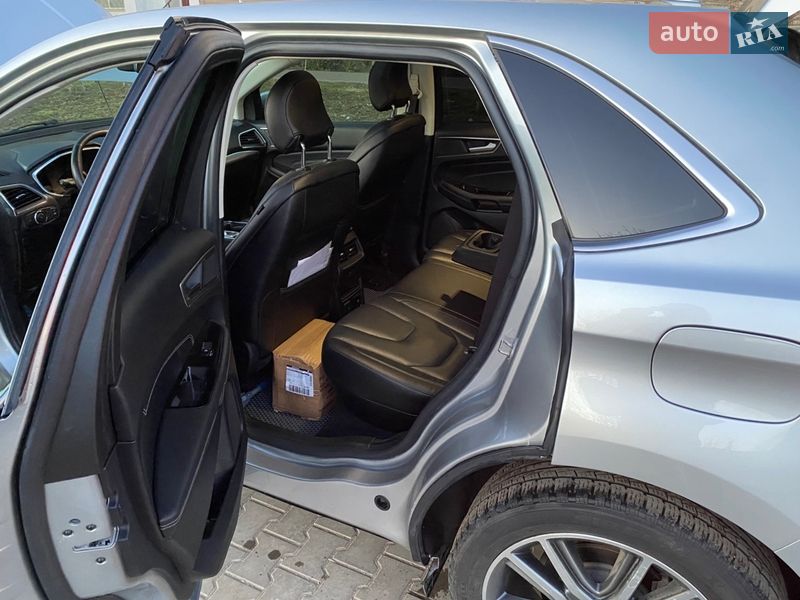 Внедорожник / Кроссовер Ford Edge 2019 в Могилев-Подольске