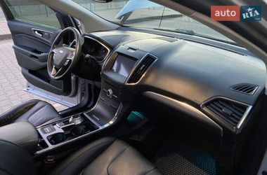 Внедорожник / Кроссовер Ford Edge 2019 в Могилев-Подольске