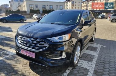 Ford Edge  2021
