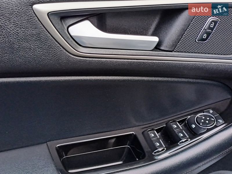 Внедорожник / Кроссовер Ford Edge 2019 в Дубно