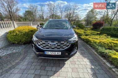 Ford Edge  2021