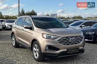 Ford Edge  2021