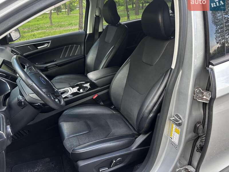 Позашляховик / Кросовер Ford Edge 2015 в Запоріжжі