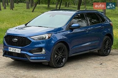 Ford Edge  2021