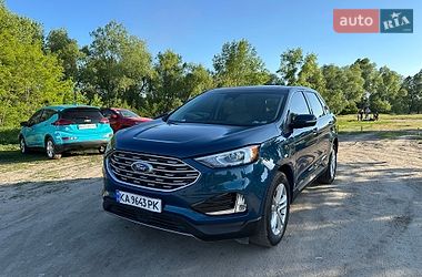 Ford Edge  2020