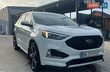 Ford Edge  2021