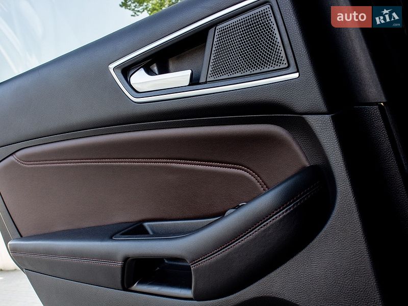 Внедорожник / Кроссовер Ford Edge 2020 в Нововолынске
