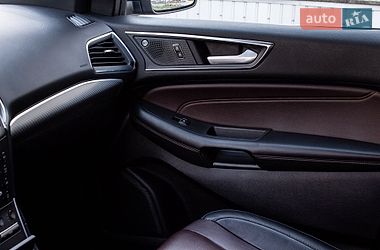 Внедорожник / Кроссовер Ford Edge 2020 в Нововолынске