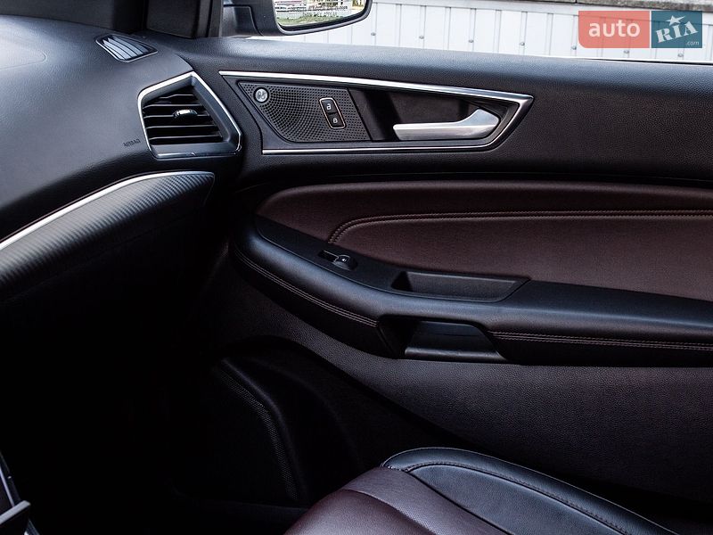 Внедорожник / Кроссовер Ford Edge 2020 в Нововолынске