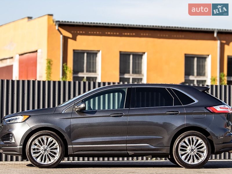 Внедорожник / Кроссовер Ford Edge 2020 в Нововолынске