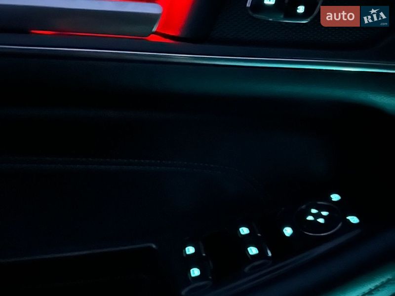 Позашляховик / Кросовер Ford Edge 2017 в Тернополі