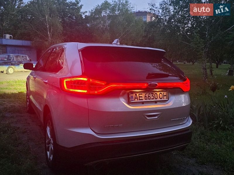 Позашляховик / Кросовер Ford Edge 2015 в Кривому Розі