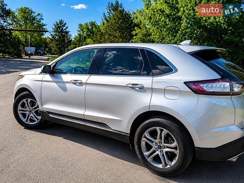 Позашляховик / Кросовер Ford Edge 2015 в Кривому Розі