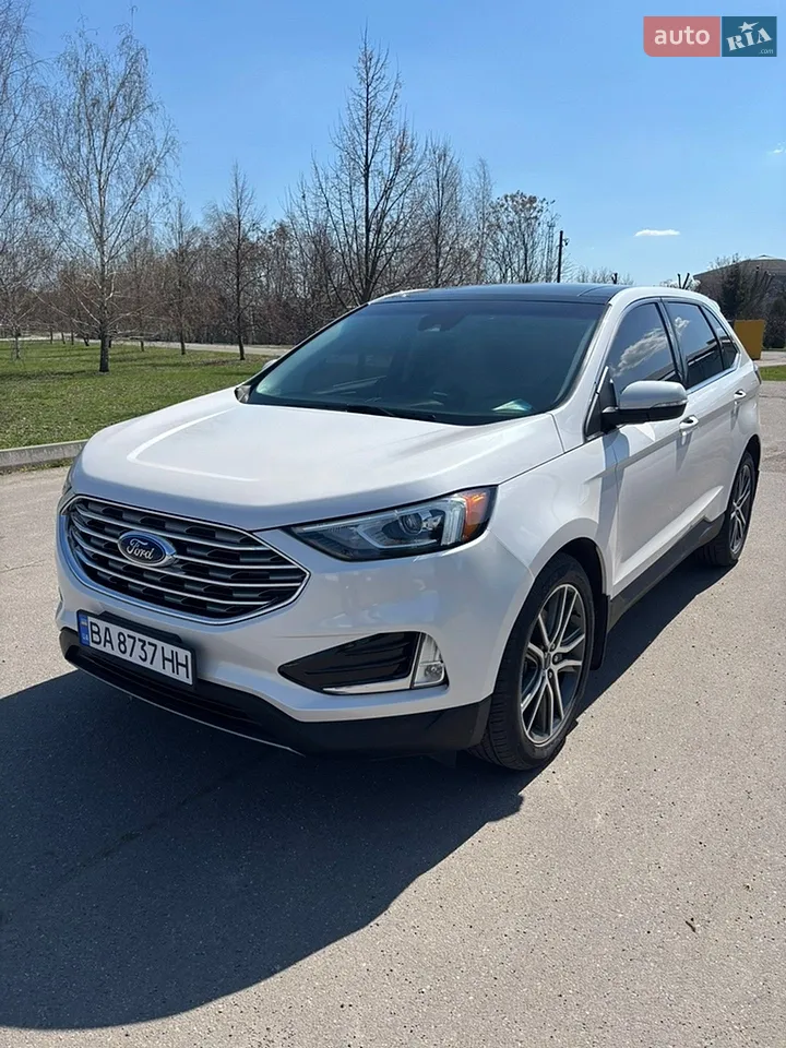 2019 Ford Edge - фото 1