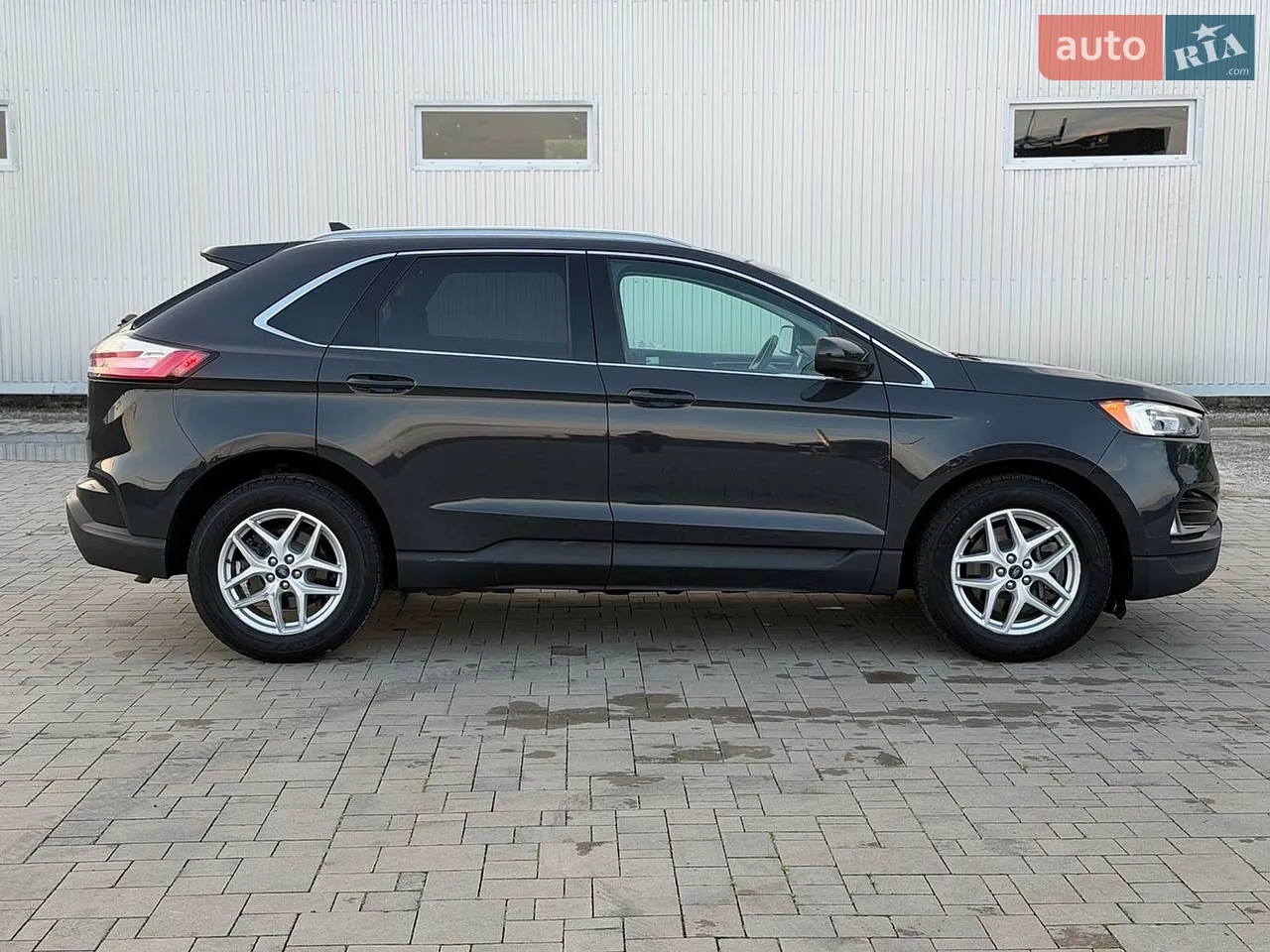 2021 Ford Edge - мініатюра 2