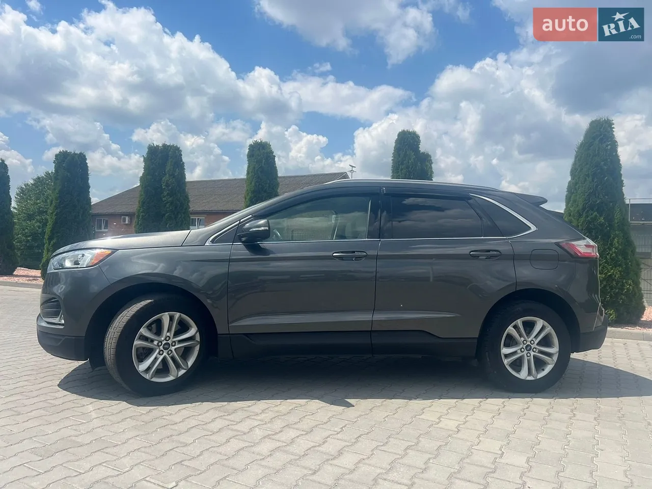 2019 Ford Edge - мініатюра 2