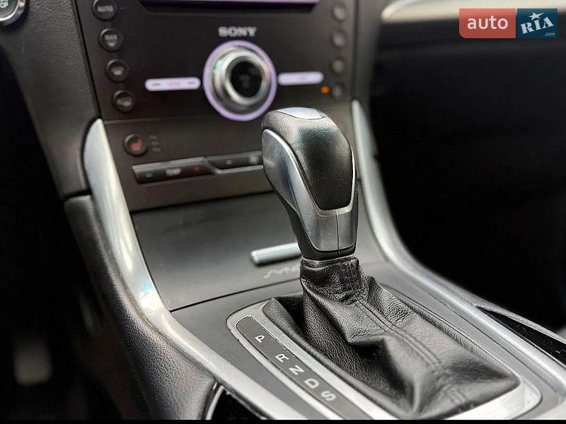 Позашляховик / Кросовер Ford Edge 2017 в Первомайську