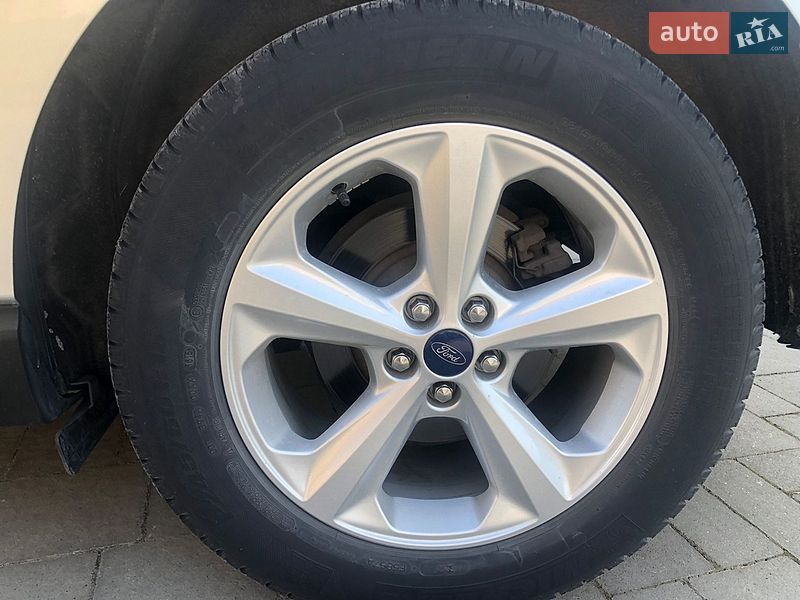Позашляховик / Кросовер Ford Edge 2015 в Луцьку фото 28 Позашляховик / Кросовер Ford Edge 2015 в Луцьку