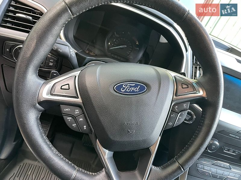 Позашляховик / Кросовер Ford Edge 2020 в Умані фото 14 Позашляховик / Кросовер Ford Edge 2020 в Умані